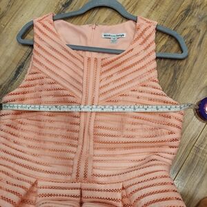 Madison Leigh Sz 10 Peach Coral Sleeveless Fit & Flair Lined Dress EUC